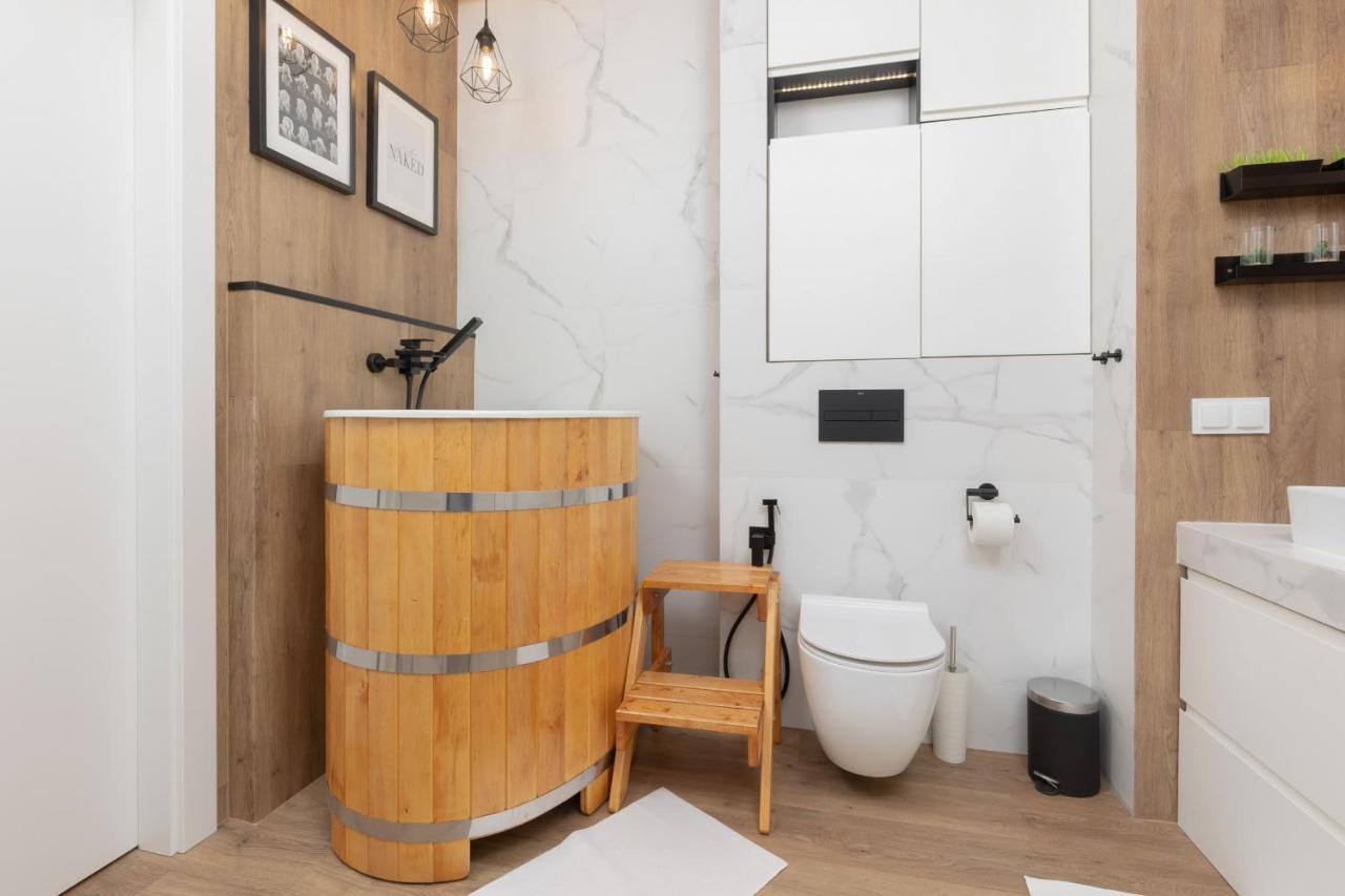 Mokotow With 2 Bedrooms By Renters Lägenhet *
